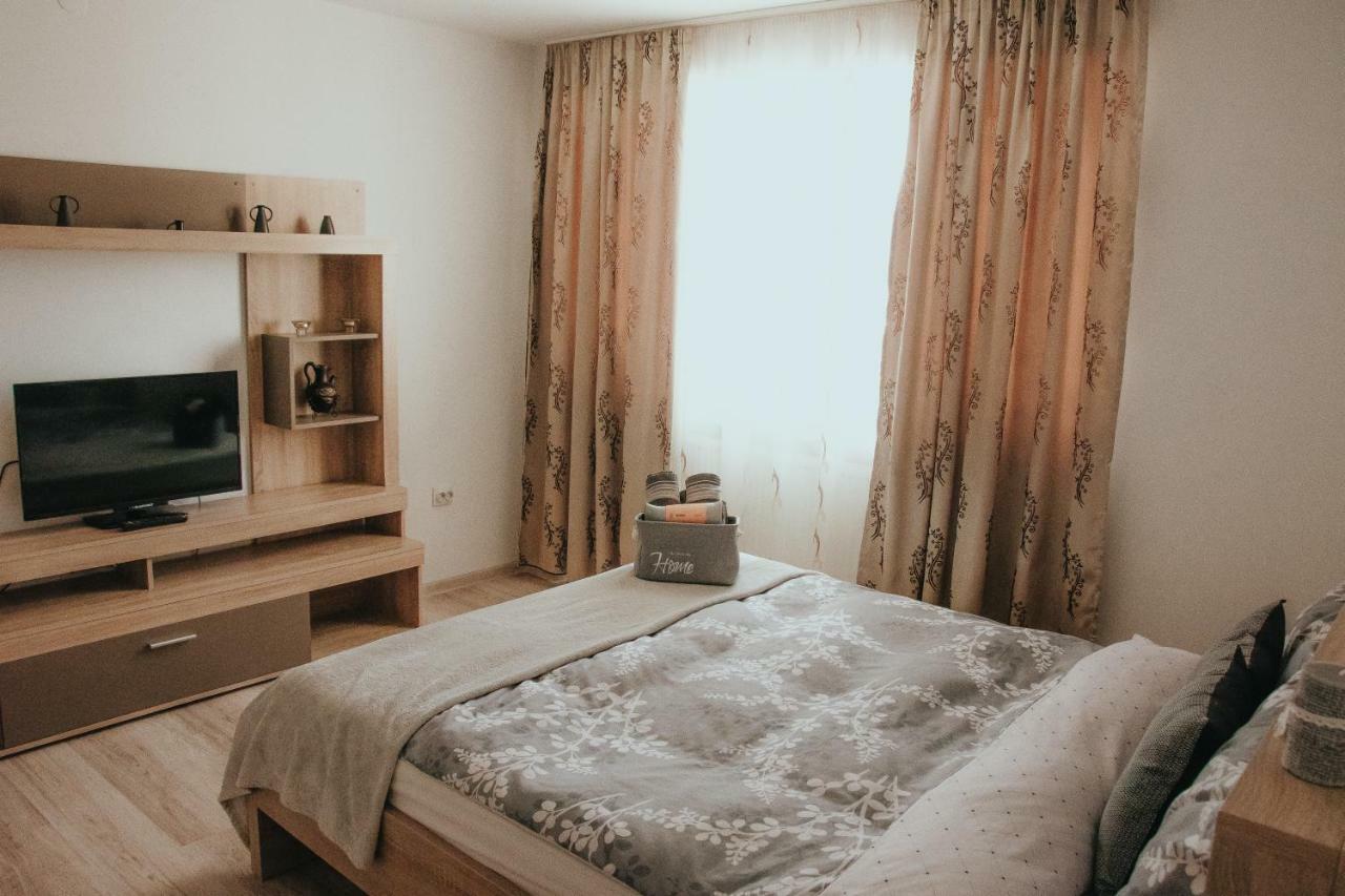 Ferienwohnung Apartament 1 Decembrie Alba Iulia Exterior foto