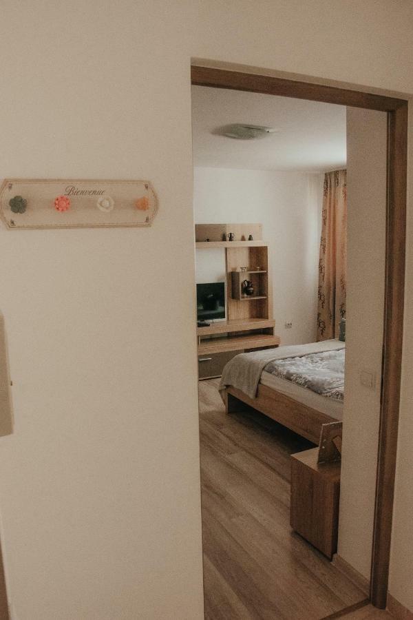 Ferienwohnung Apartament 1 Decembrie Alba Iulia Exterior foto